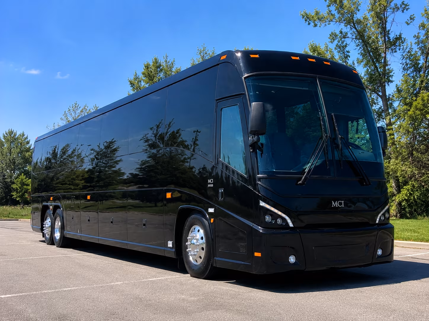 charter buses for roger williams park zoo field trips in providence
